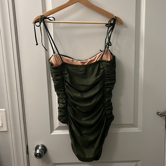 J Crew green bandeau tie one piece bathing suit 12 preppy swimsuit ruched - Picture 4 of 4
